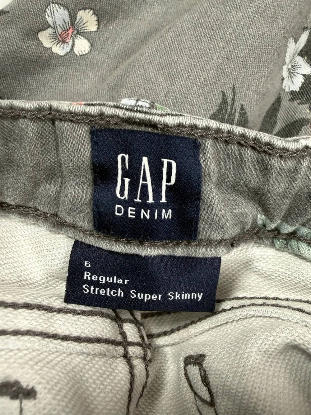 GAP Denim Girls Floral Butterfly Super Skinny Stretch Jeans Print Size 6 Regular